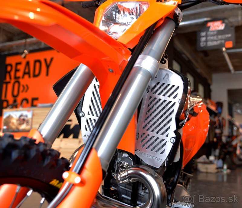 Výztuhy kryty chladiče komplet s ventilátorem KTM, Husqvarna
