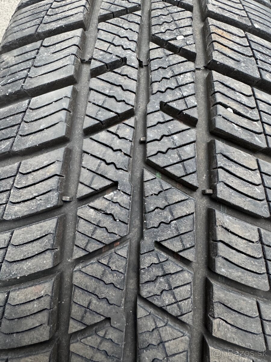 185/60R15 Barum