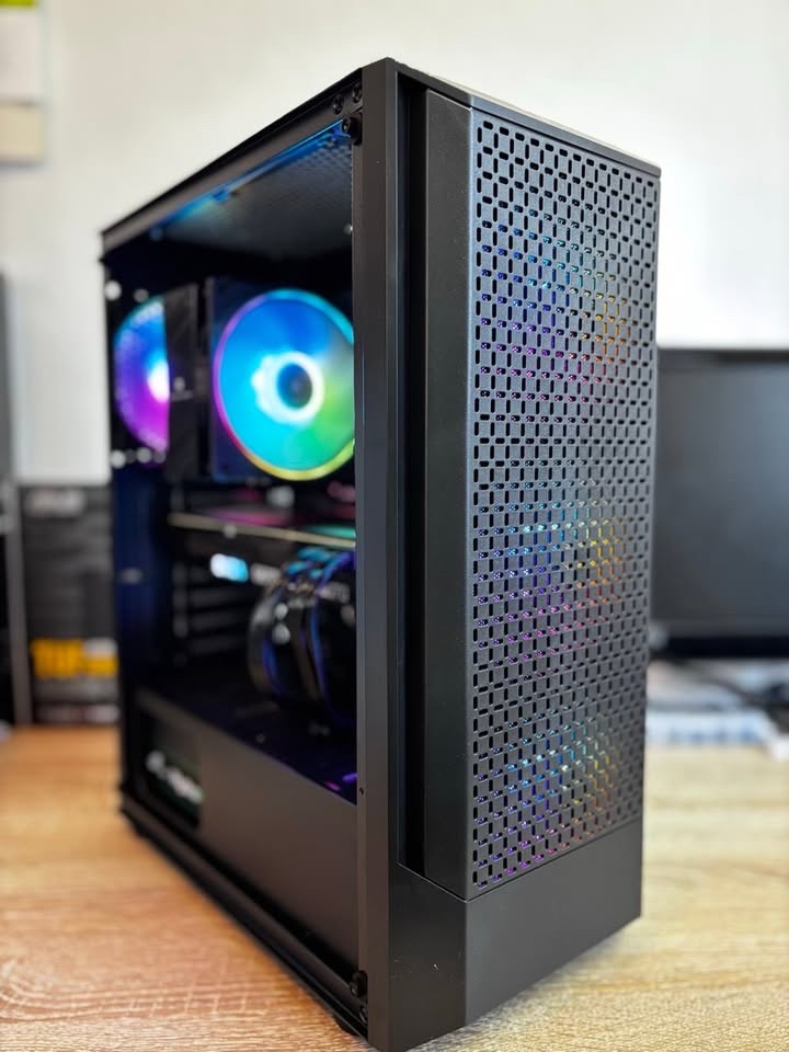 Herné PC: Ryzen 5 5600X, RTX 3070, 16GB RAM, 1T NVMe