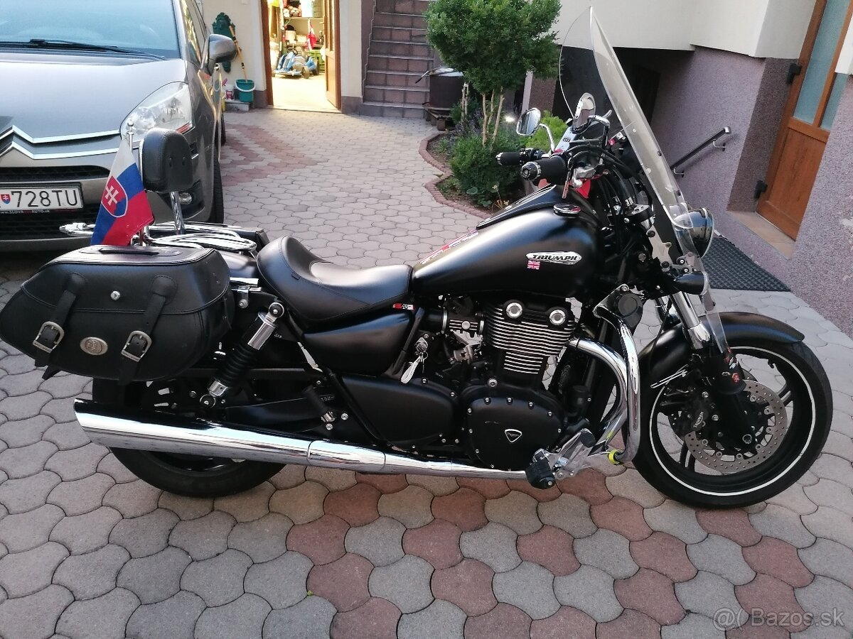 triumph tunderbird storm rv 2013 35000km