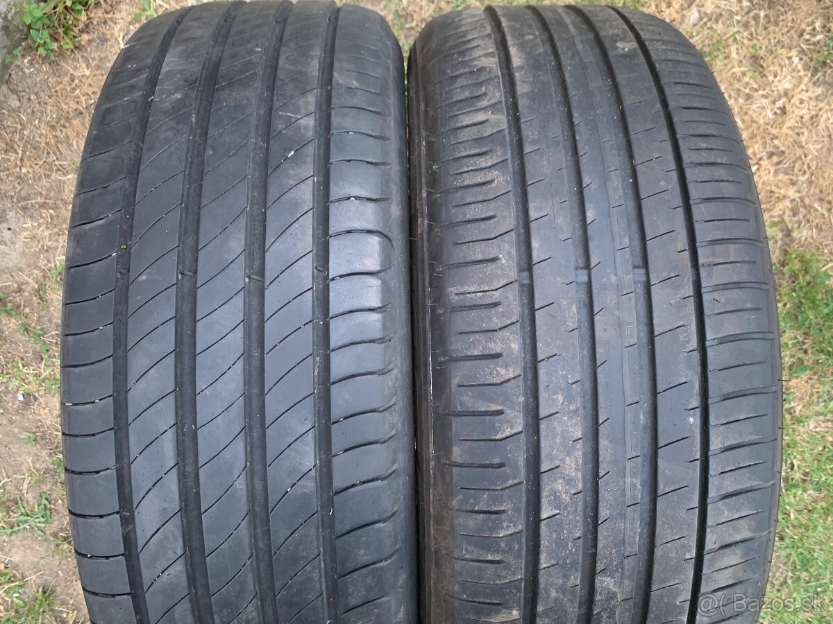 Predám letné pneumatiky 2ks 215/55 R17