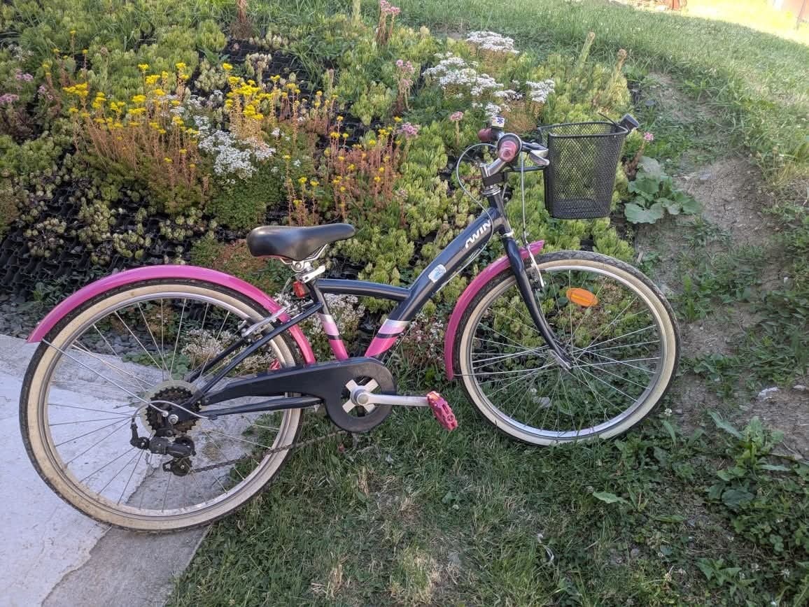 Dievčenský bicykel