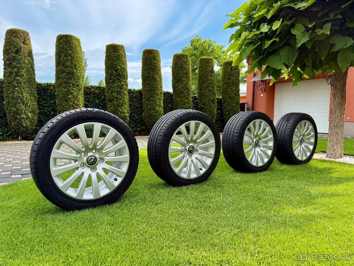 Kompket letnú sadu elektrónov na OPEL - 5x120 245/45 R18.