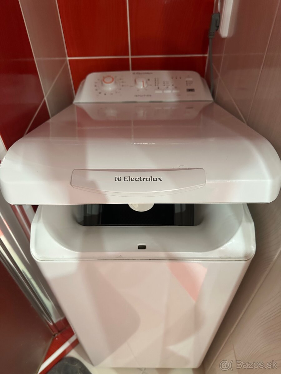 Automatická práčka ELEKTROLUX intuition