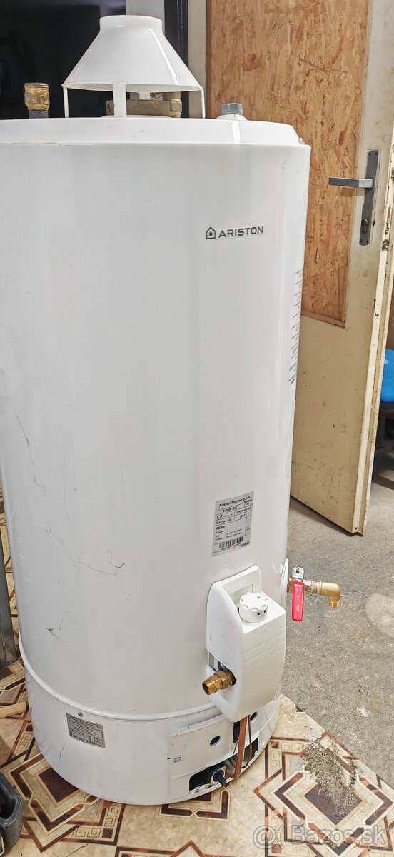 Ariston Thermo S. p. a 120P CA