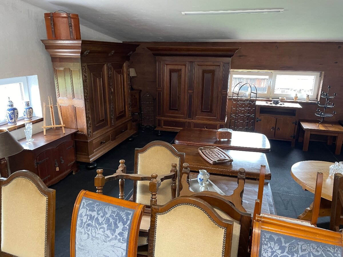 Chalupárov a Chatárov: Unikátny Starý Nábytok 🌲