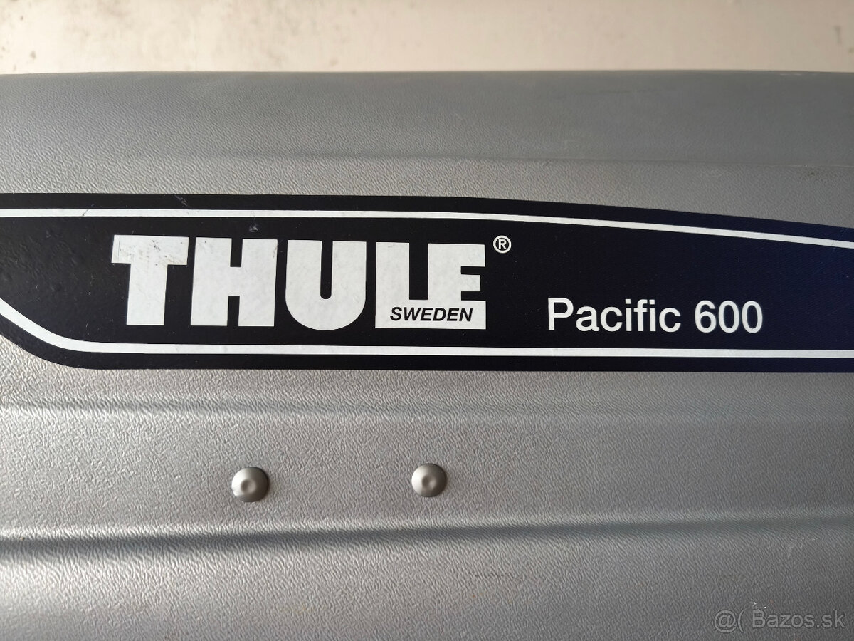 Predám strešný box THULE PACIFIC 600
