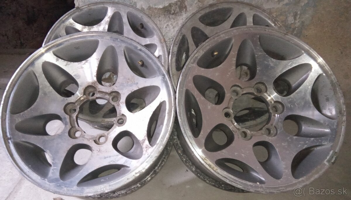 Disky R16 Mitsubishi Pajero 2