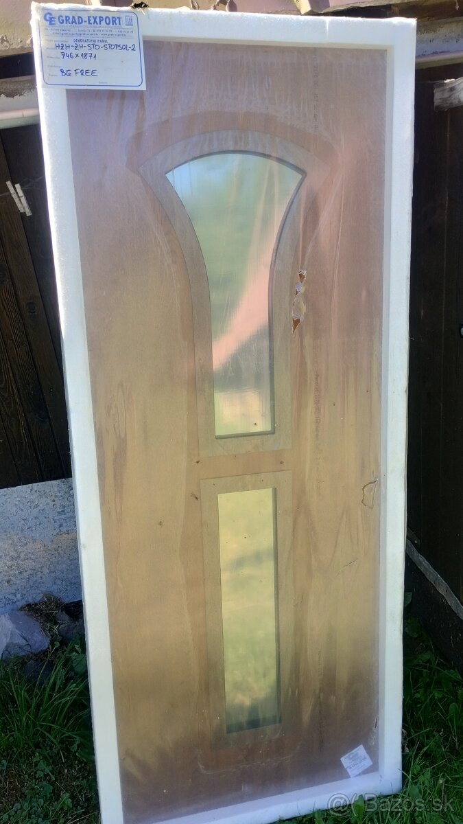 Predám plastové dvere