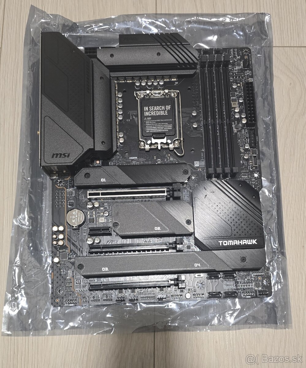 MSI MAG Z690 TOMAHAWK WIFI DDR4