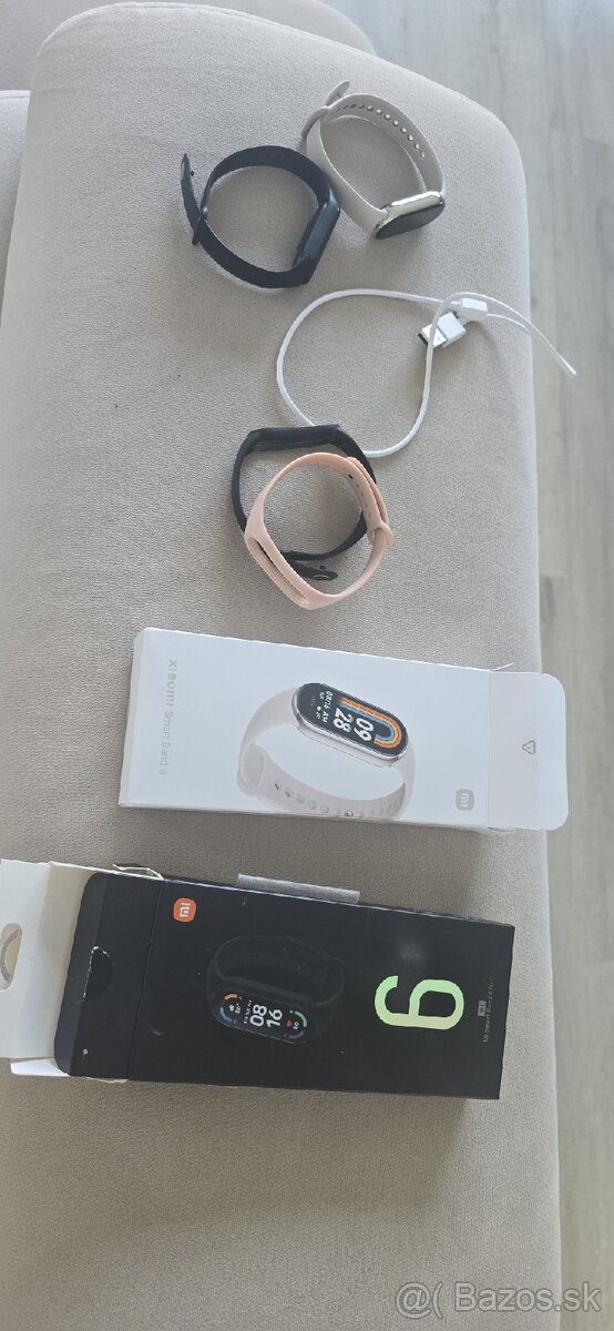 Xiaomi mi band 6 a 8 pokazene