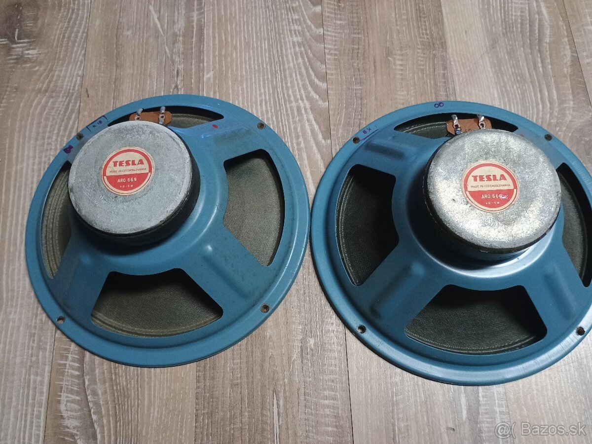 Reproduktory Tesla ARO 669