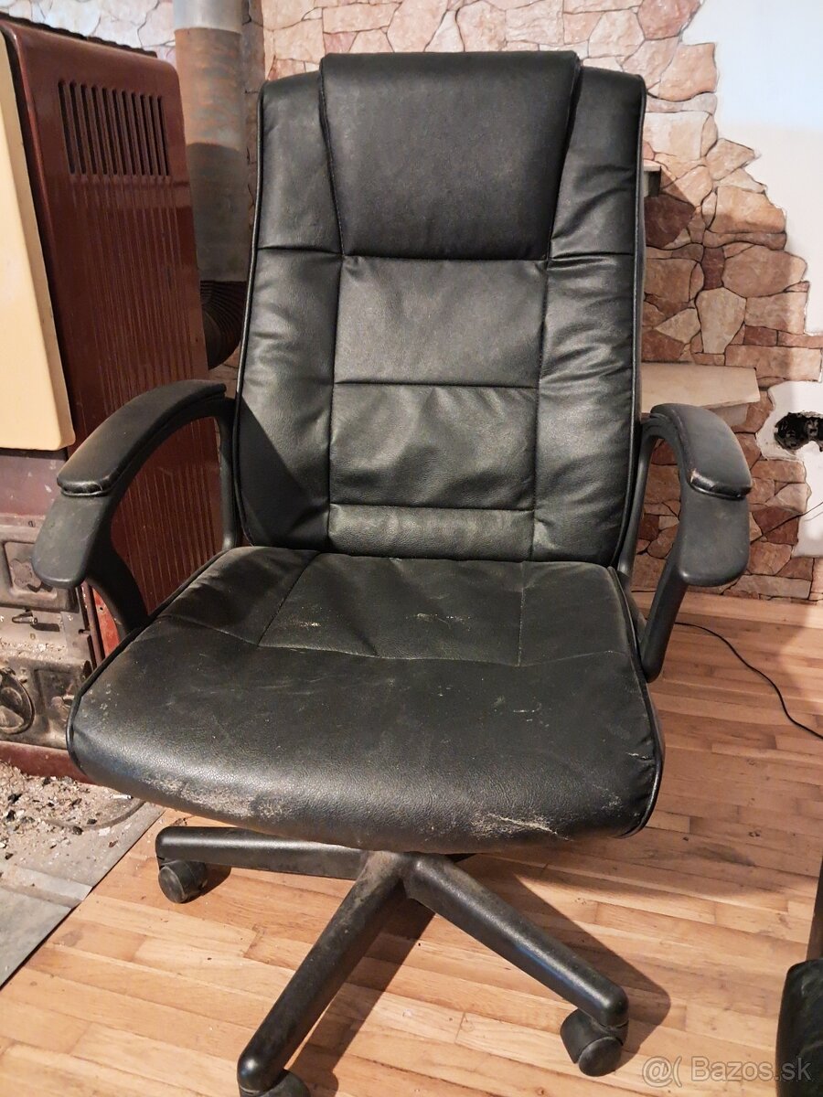 predám kancelársku stoličku