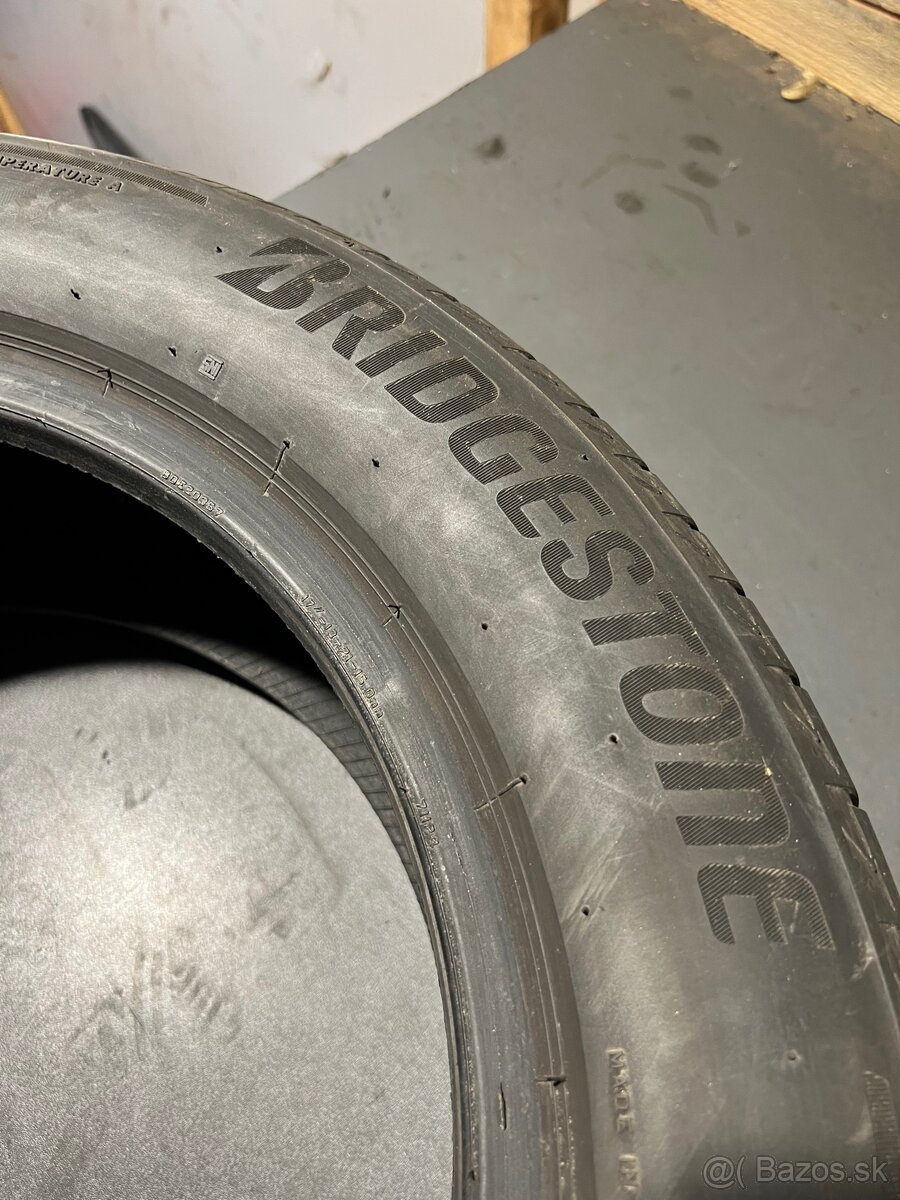 Bridgestone 225/55 R17 Letne