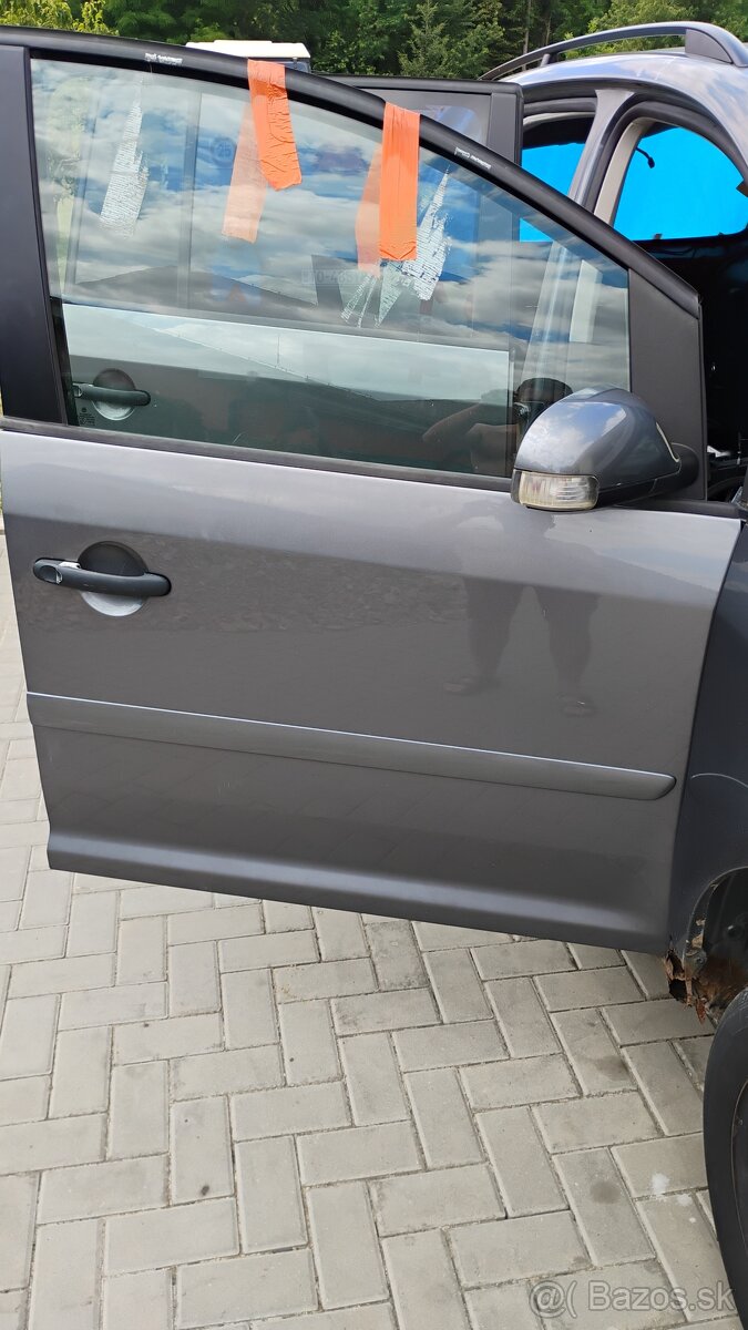 Prave dvere touran 1t1 rv2005