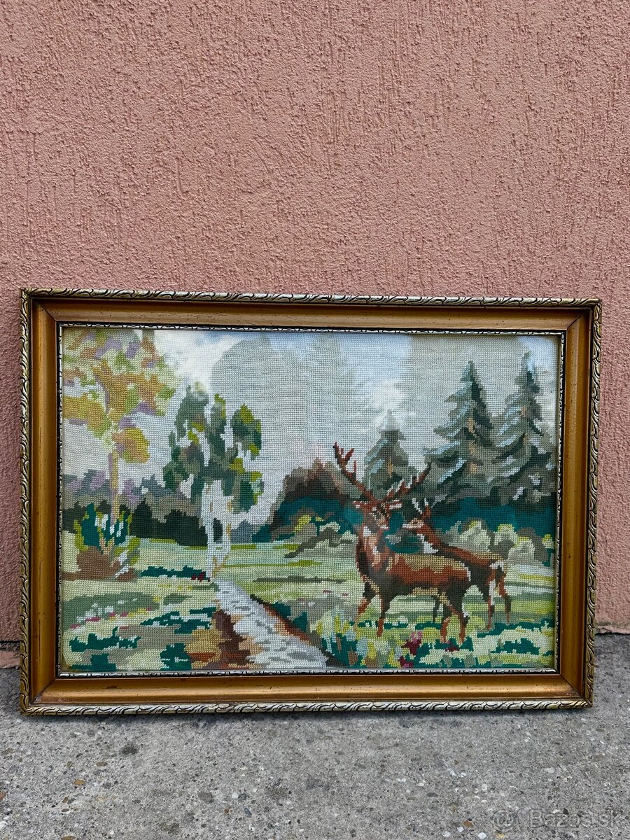 Ručne vyšívany obraz so starožitnym rámom