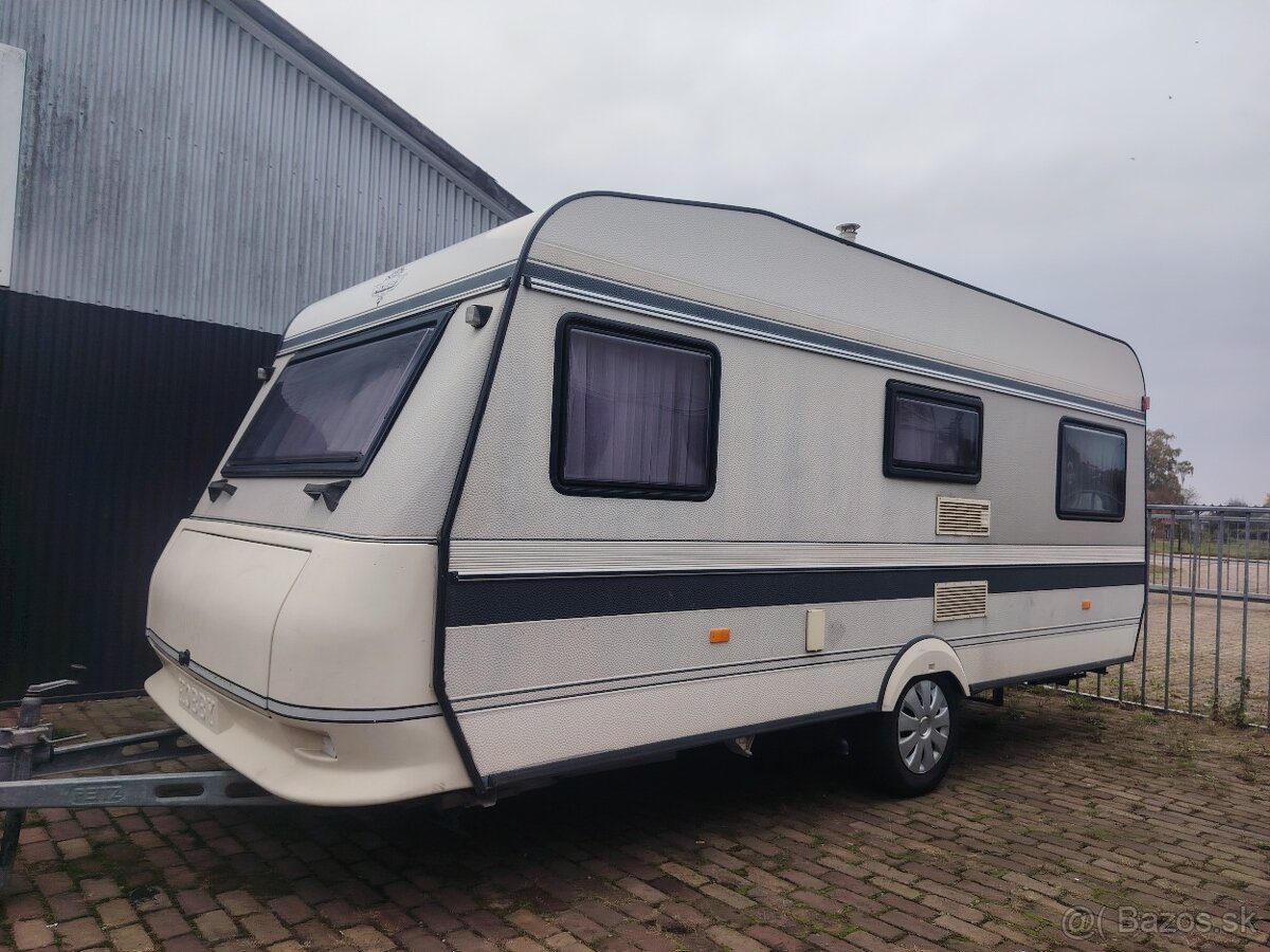 Hobby de luxe 495 r.v.1992+klíma+predstan