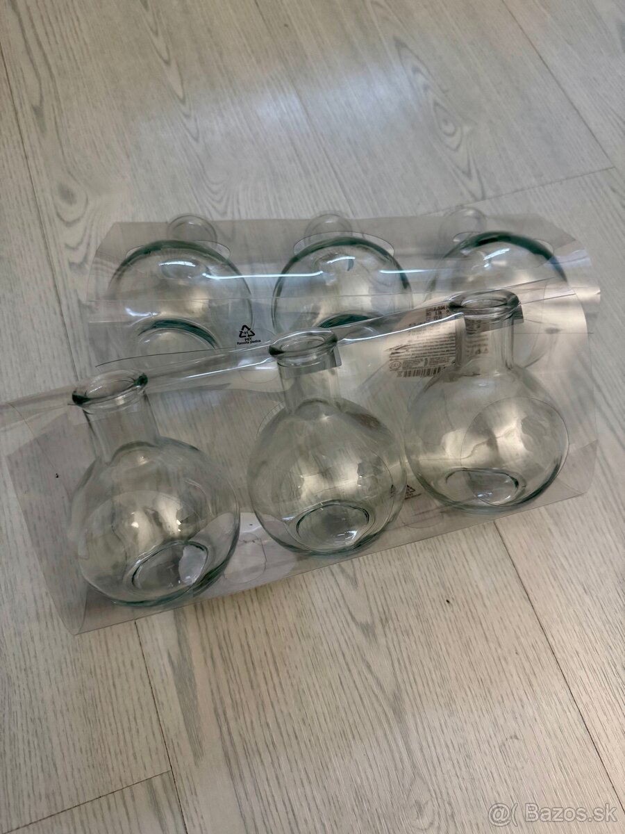 Predám malé vázičky na kvety