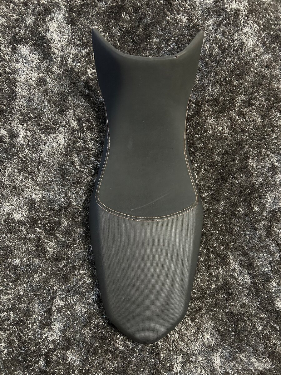 Ktm 1X90 adventure R sedlo