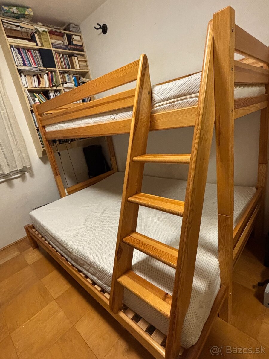 poschodová postel 1 + 1,5 lôžka