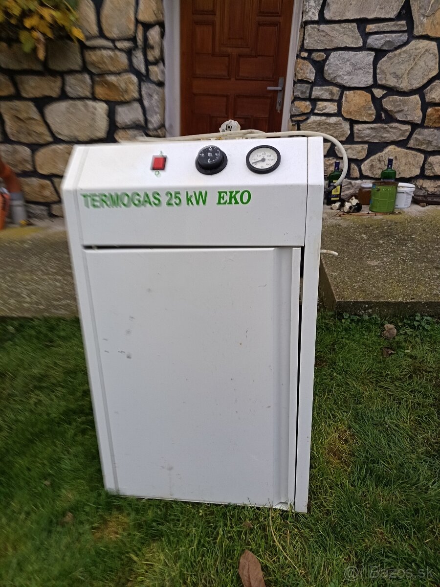 Plynový liatinovy kotol