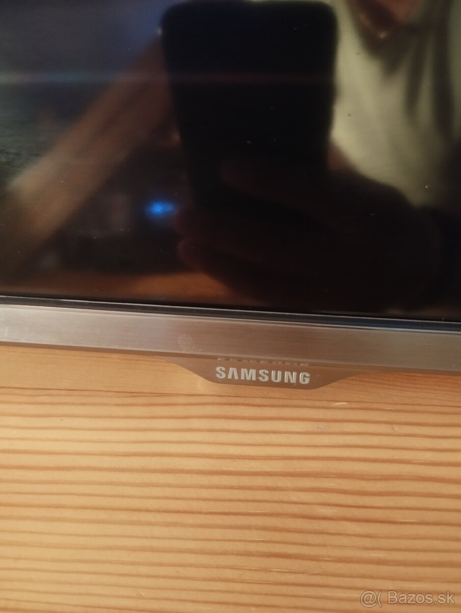 PREDAM  ZACHOVALY TELEVIZOR SAMSUNG...