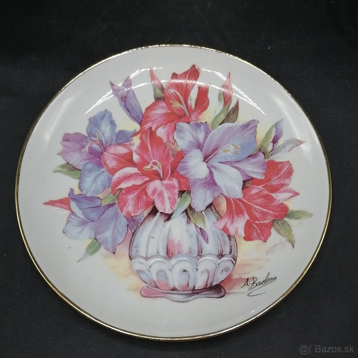 Llis D. Art, tanier s kvetmi, porcelán