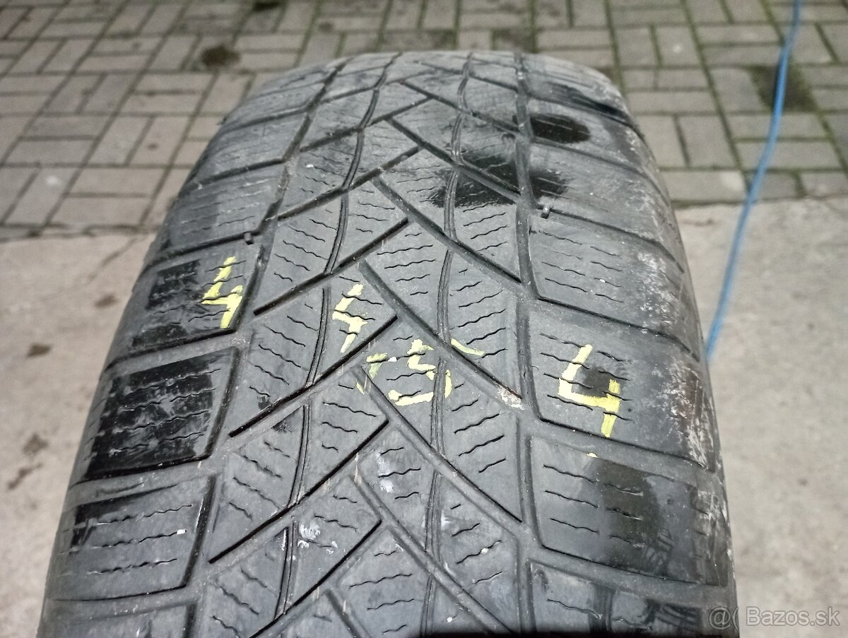 1ks zimná 215/70R16 Matador Nordicca MP93