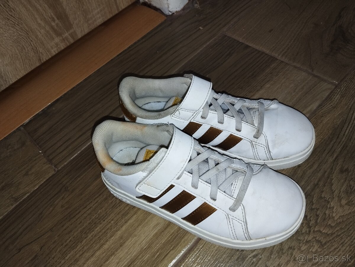 Tenisky Adidas+crossky veľkosť 30