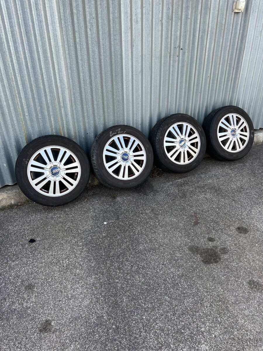 Ford R16 205/55R16
