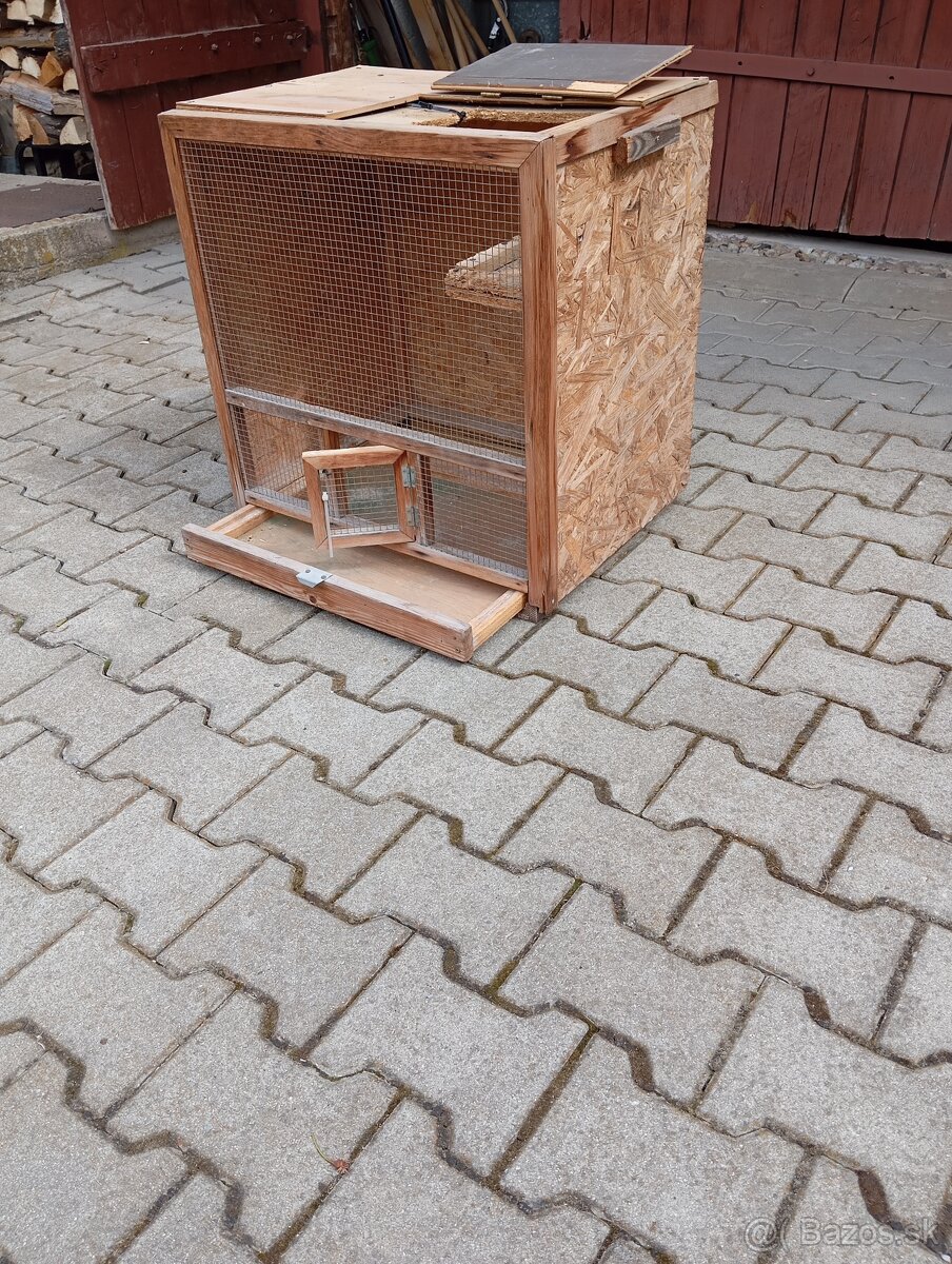 Voliera