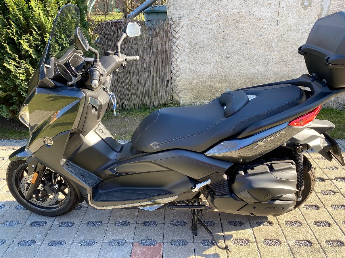 Yamaha X-max 400