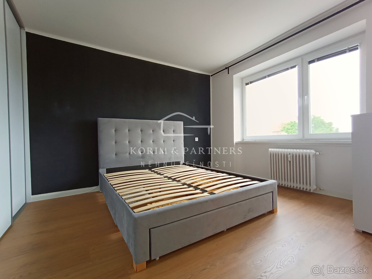 Kompletne prerobený dvojizbový byt na predaj, Komárno
