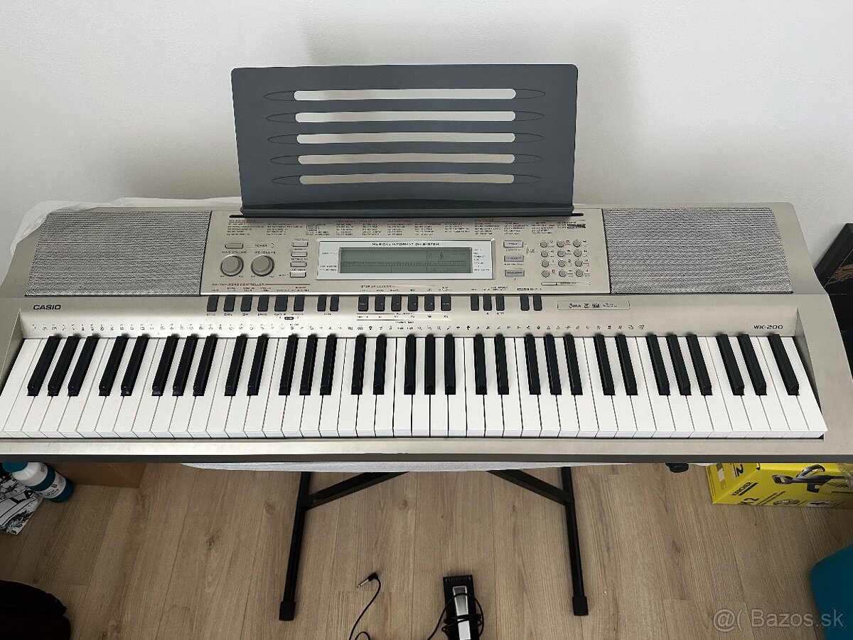 Casio WK-200