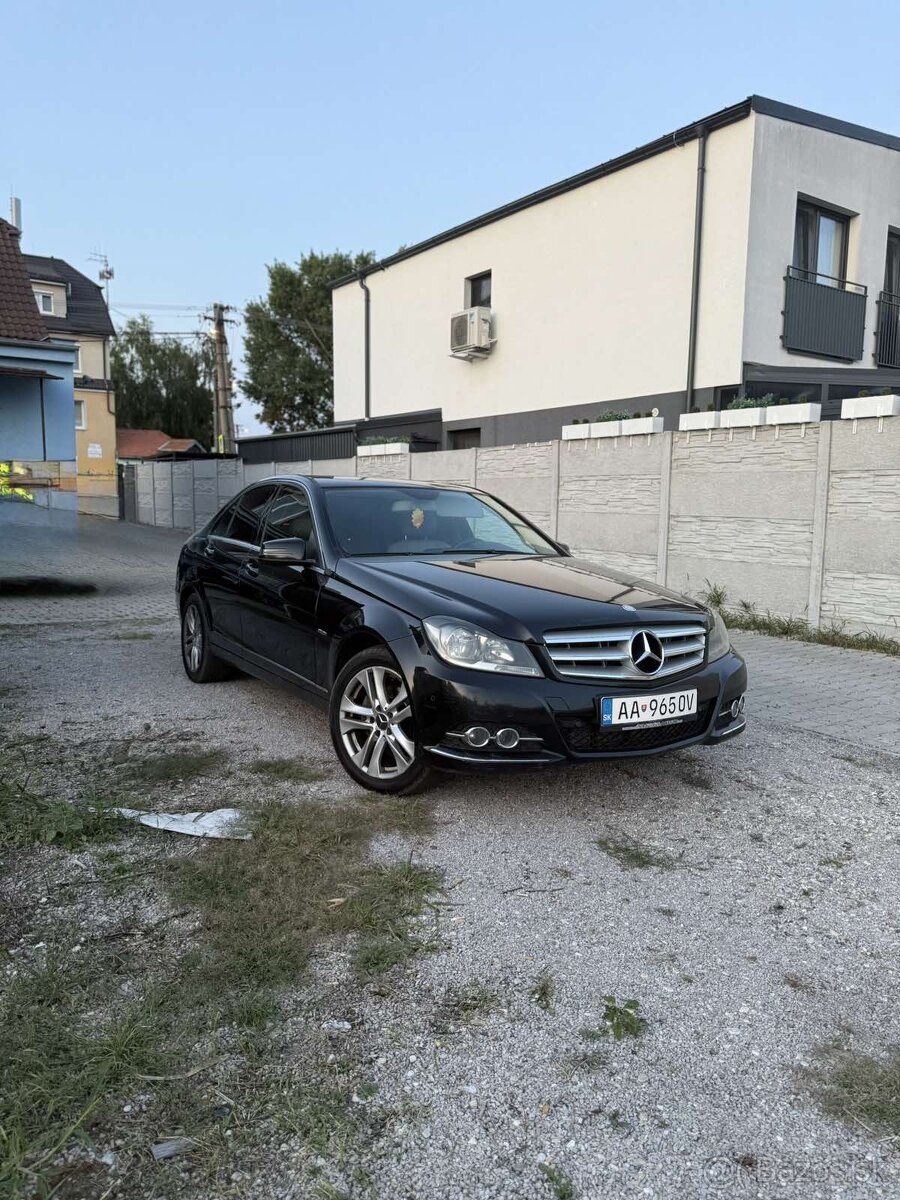 Mercedes benz c220 amg 2011 auto