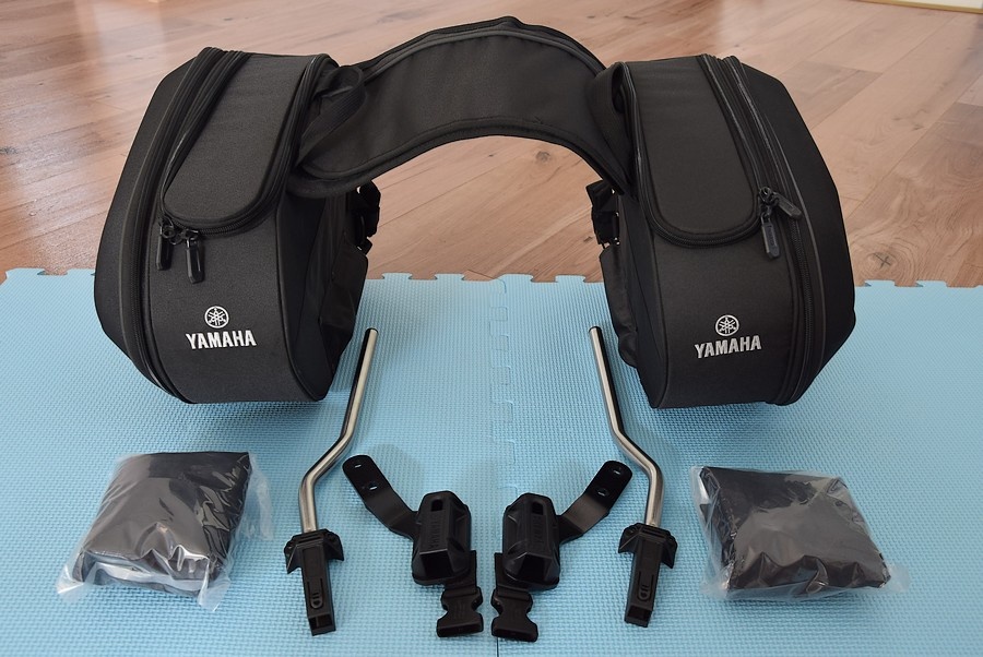 Yamaha bočné tašky / kapsy / kufre + držiaky / konzoly