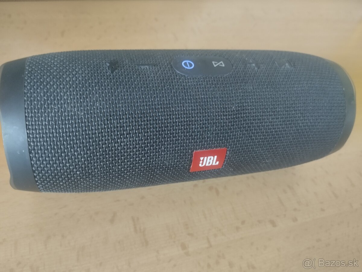 JBL Charge 3