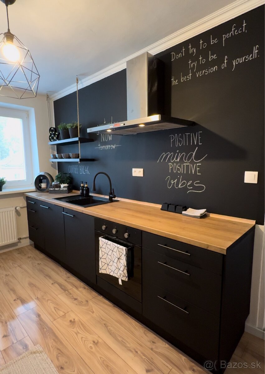 2-izb byt s balkónom- Vnútorná ul.(Staré sídlisko)