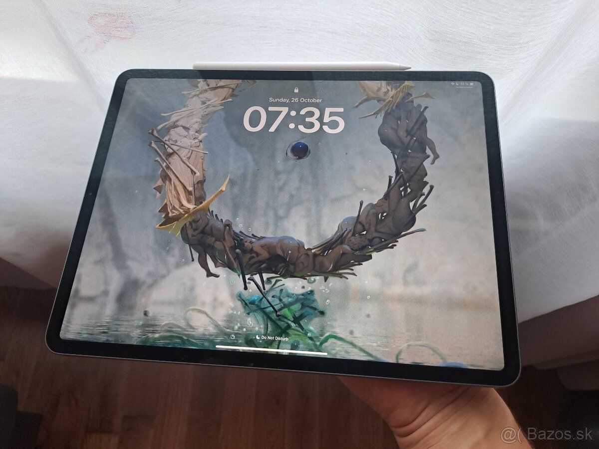 iPad Pro 12.9 128gb Wi-Fi 4th gen + Apple Pencil