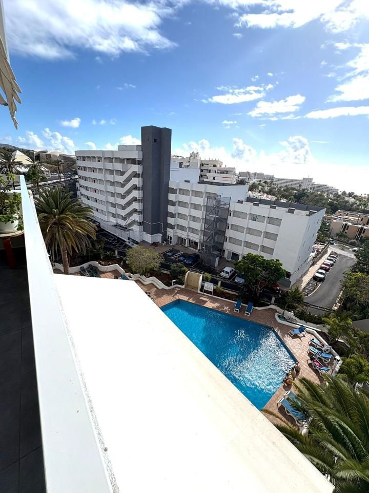 TENERIFE: jen 5 minut od pláže v srdci Las Américas, Costa A