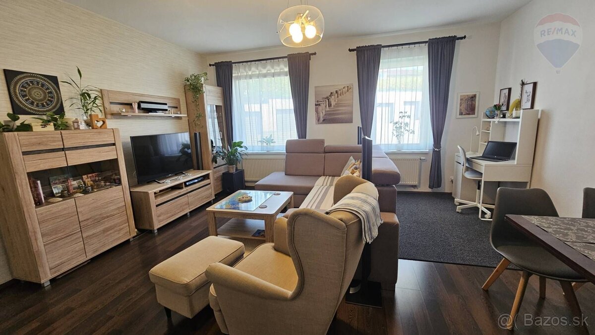 2izb.byt s vlastným kúrením, klímou a garážou