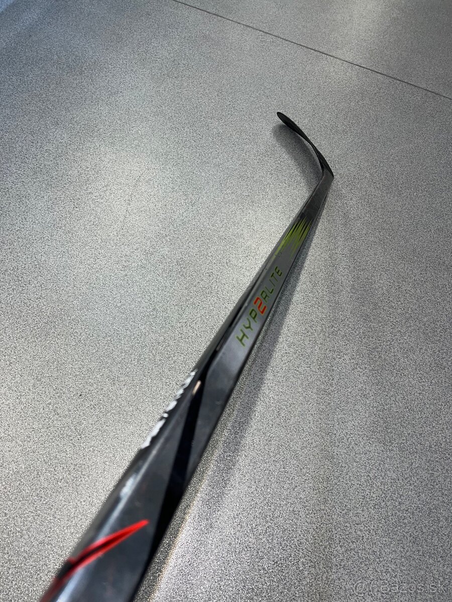 hokejka Bauer Vapor Hyperlite2
