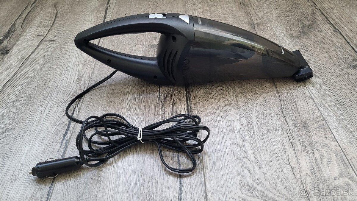 Ručný vysávač do auta 12 V