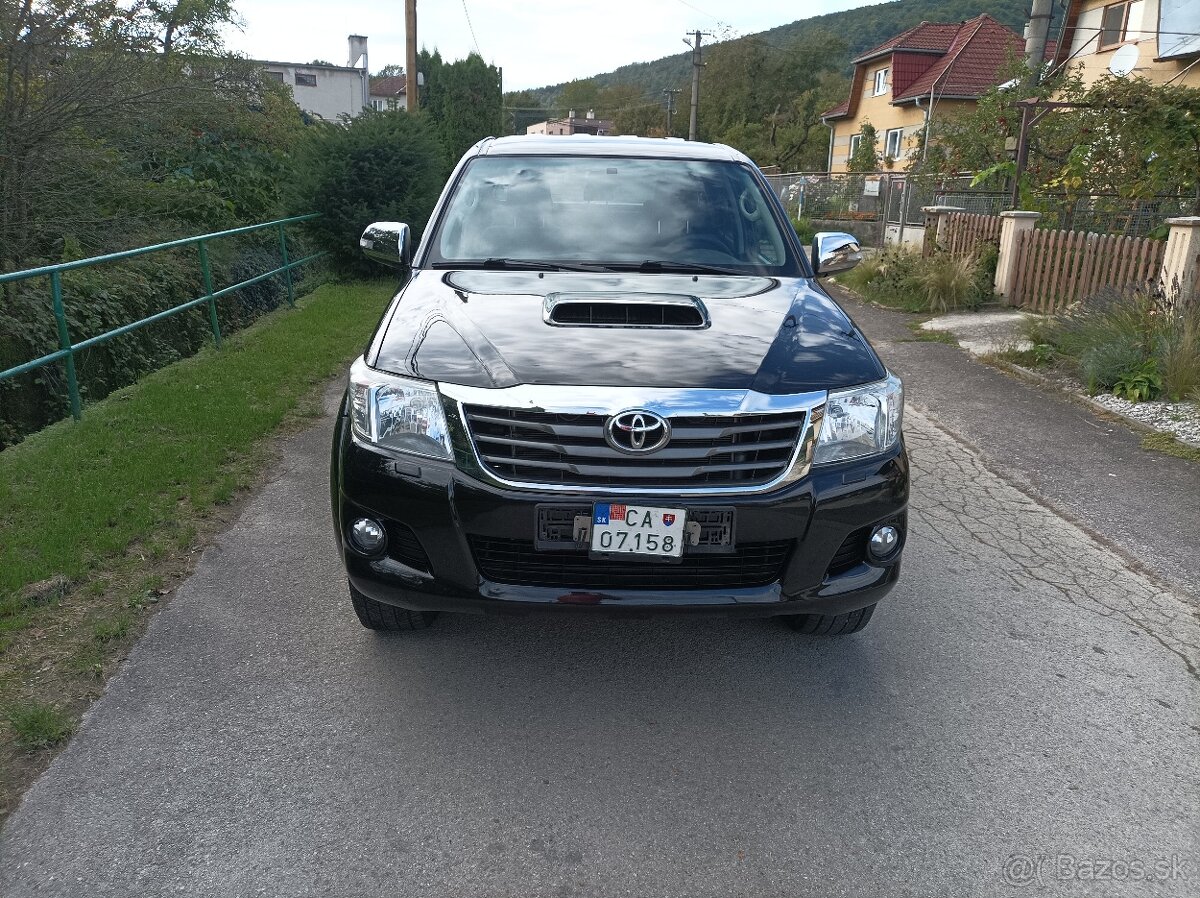 toyota Hilux 3.0 4x4