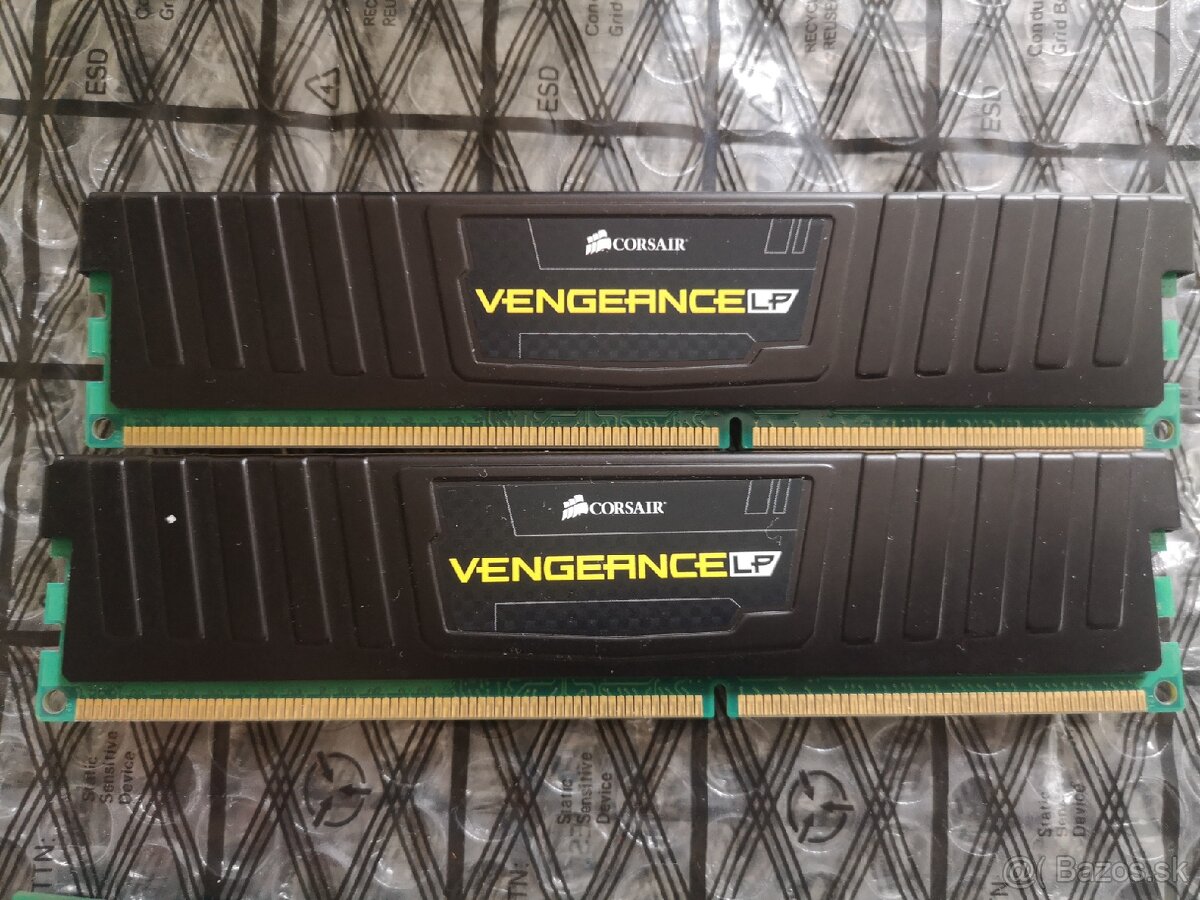 Ddr 3 corsair vengeance lp kit 2x4 gb 1600 MHz