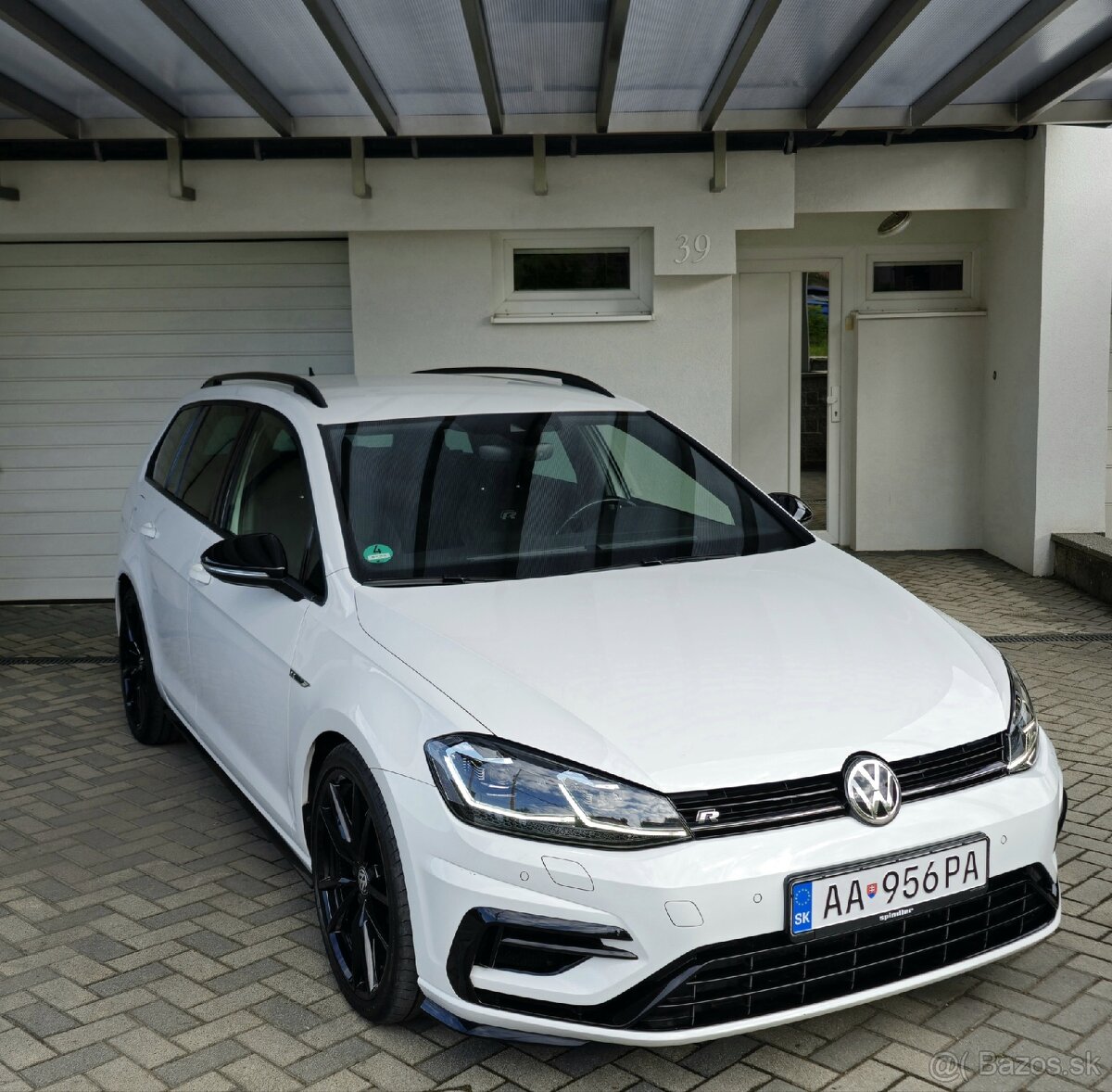 Volkswagen Golf R Variant DSG 221kw 4motion