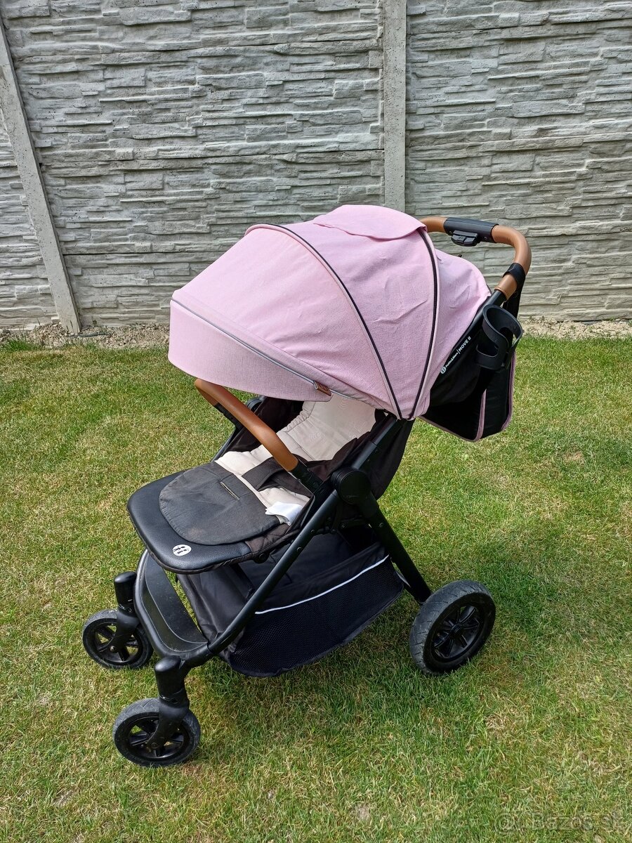 Sportovy kocik Petite&mars Move II