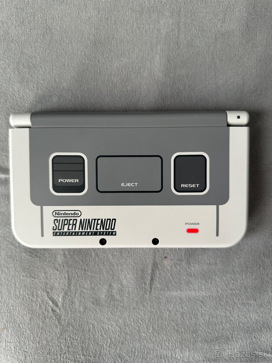 Nintendo 3DS XL Super Nintendo Edition