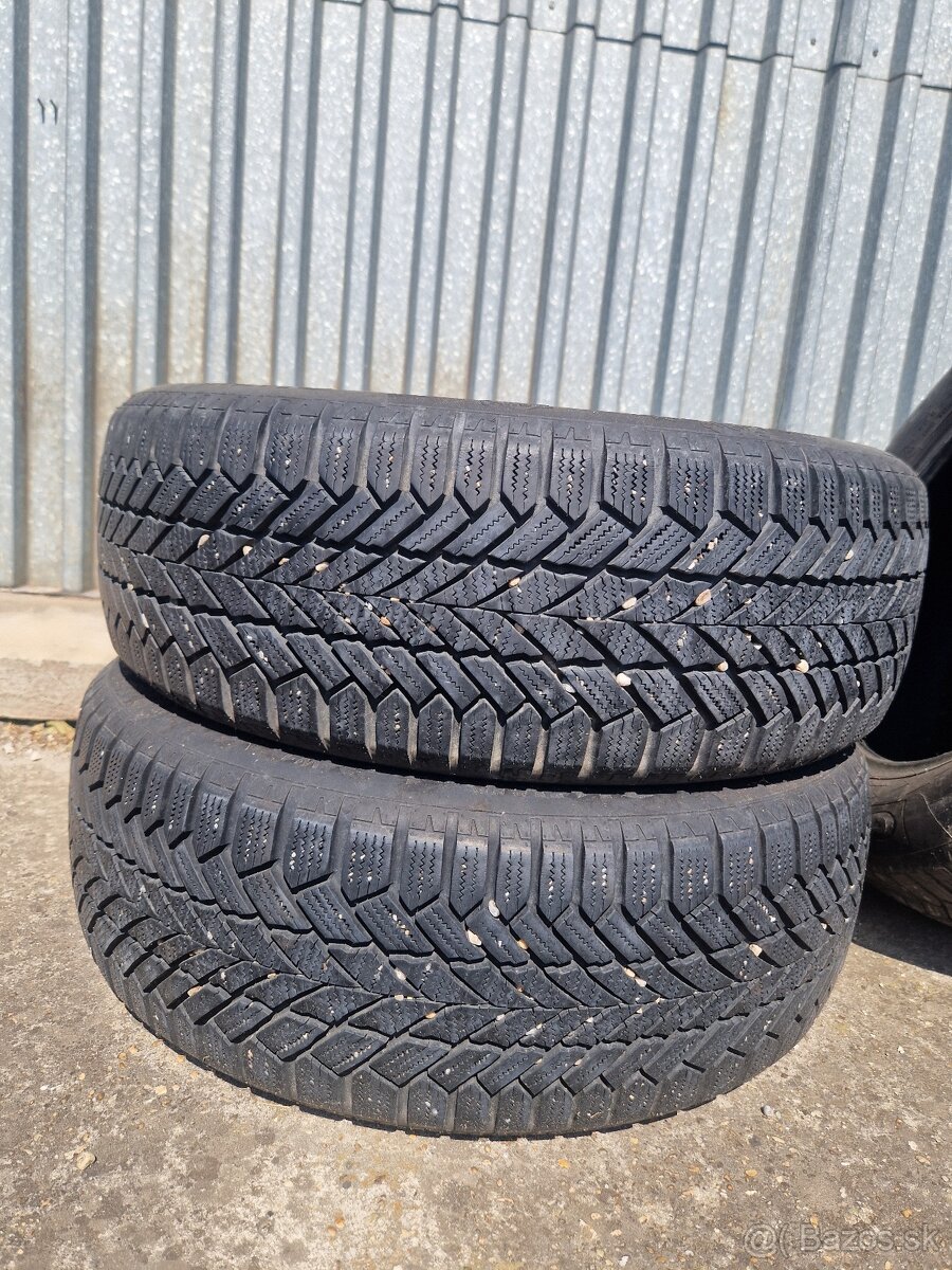 215/60 r17 Giti 2ks zimné