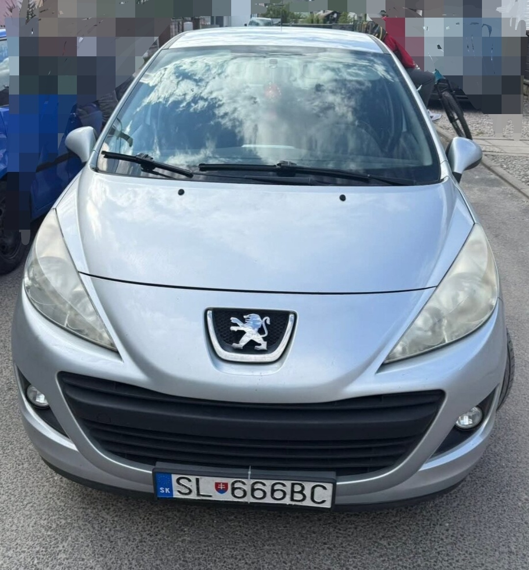 Peugeot 207 1.4 benzín